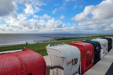Foto 5 Ferienwohnung Ostfriesland Dithmarschen Ferienwohnung Seestern im Haus Seewind nur 800 Meter von der Nordsee entfernt auf 2.800 m² Grundstück (Objekt 100025) buchen