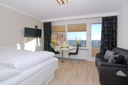 Foto 1 Ferienwohnung Ostfriesland Sylt Metropol, Whg. 169, Landseite mit Inselblick 7.OG (Objekt 103987) buchen