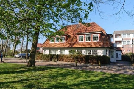 Foto 3 Ferienwohnung Ostfriesland Neuharlingersiel & Umgebung Schmidt Mächler, "Sielhofblick im Witt Huus II" (Objekt 97515) buchen